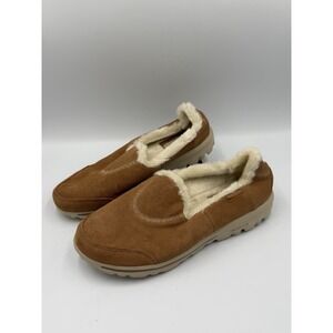Skechers Go Walk Furry Slip On Women Size 9 Beige Leather Upper Faux Fur Lined